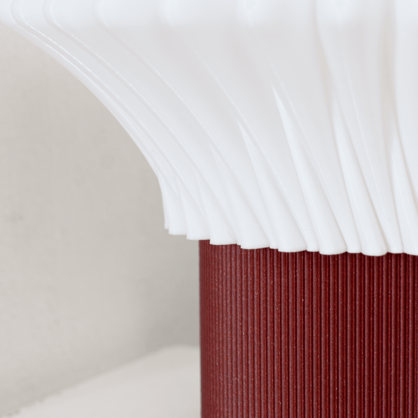 Cloufo Table Lamp
