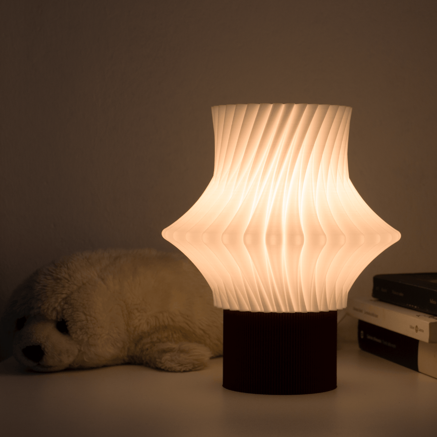 Cloufo Table Lamp